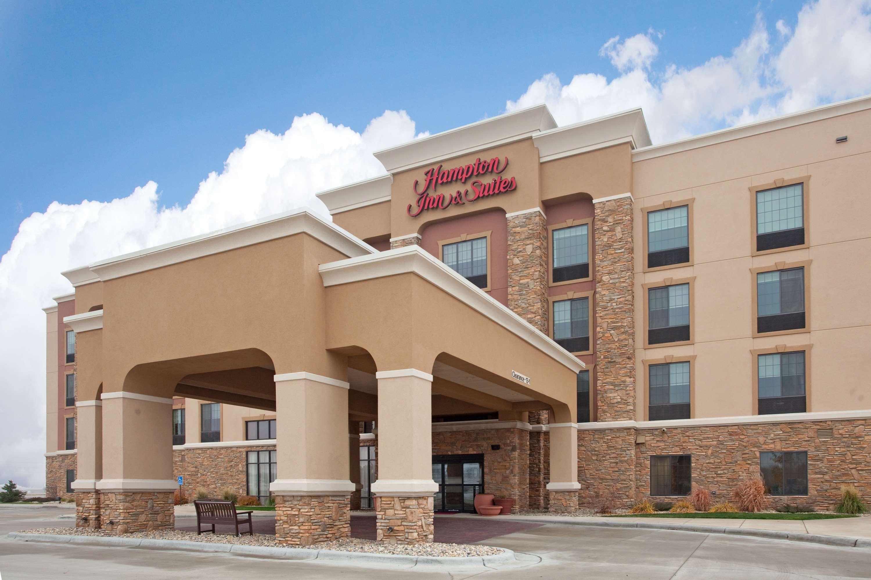 Hampton Inn & Suites ווטרטאון מראה חיצוני תמונה